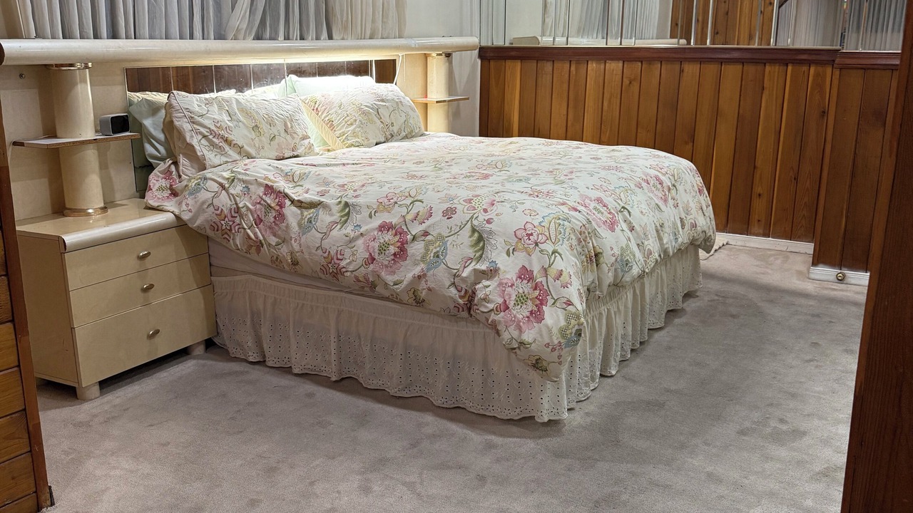 Photo of Bedroom in Miami Gardens