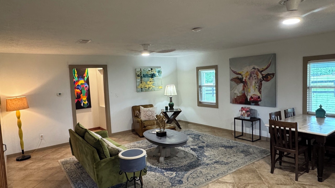Photo of Livingroom in Burton
