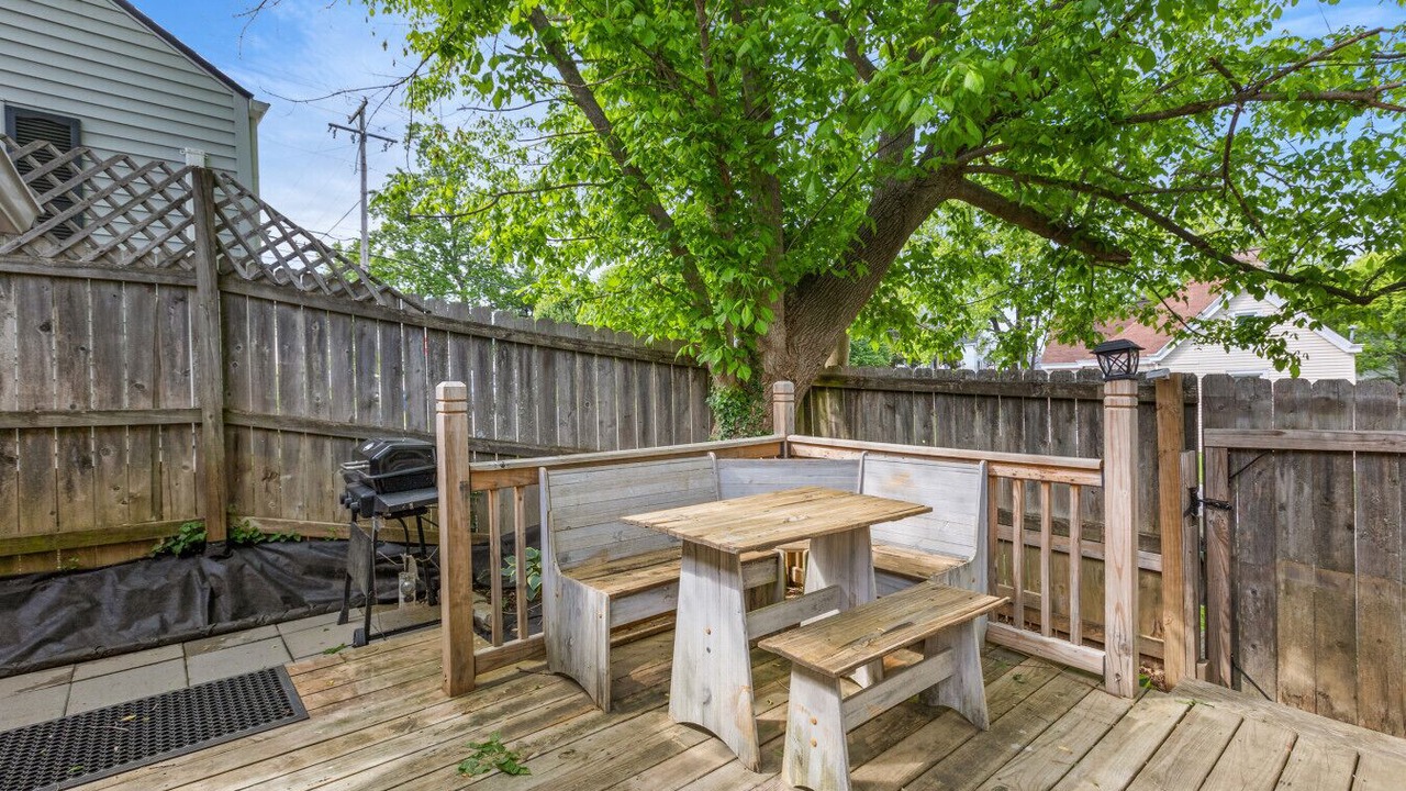 Photo of Outdoor in Winchester