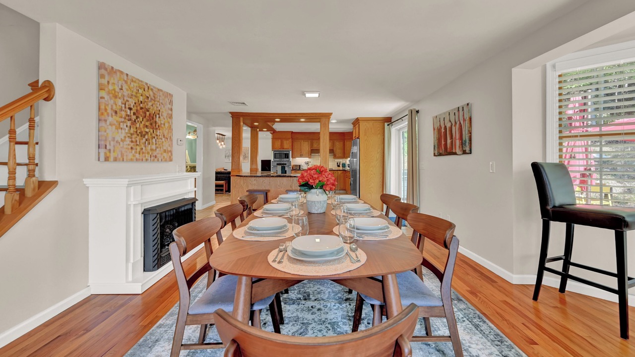 Photo of Others in Middle Hope