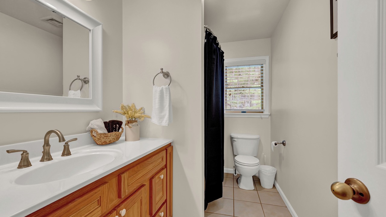 Photo of Bathroom in Middle Hope