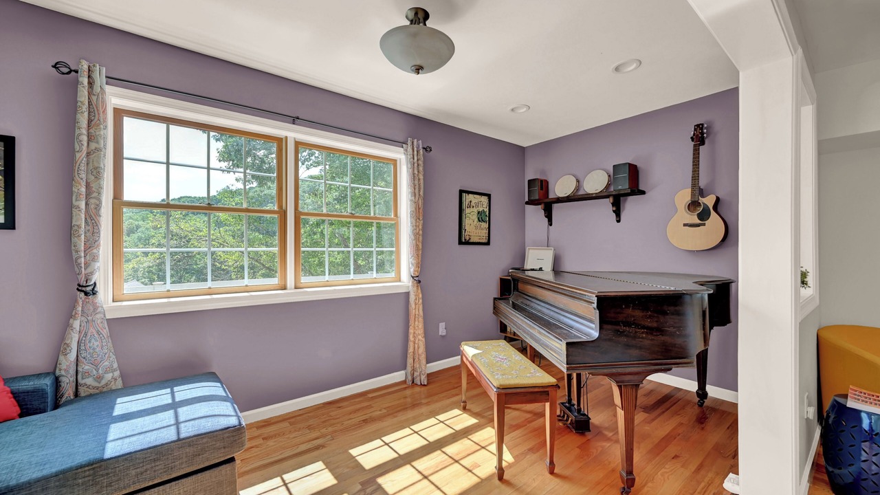 Photo of Others in Middle Hope