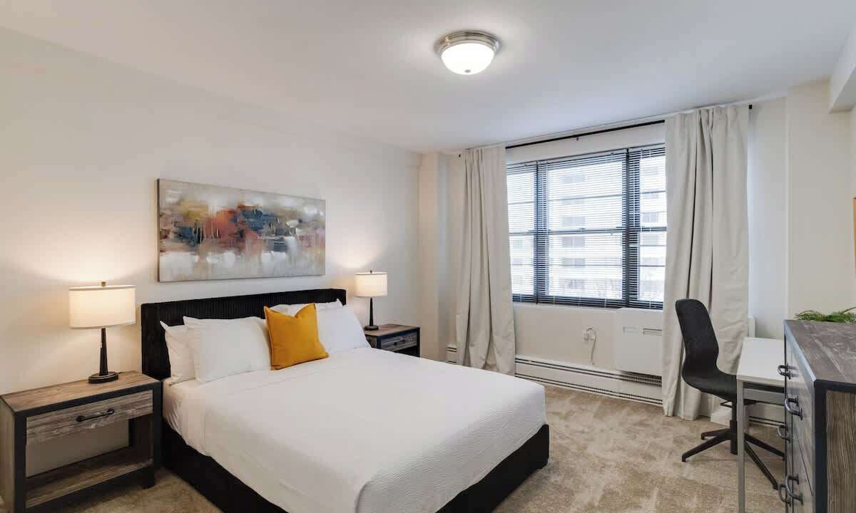Photo of Bedroom in Downtown Baltimore