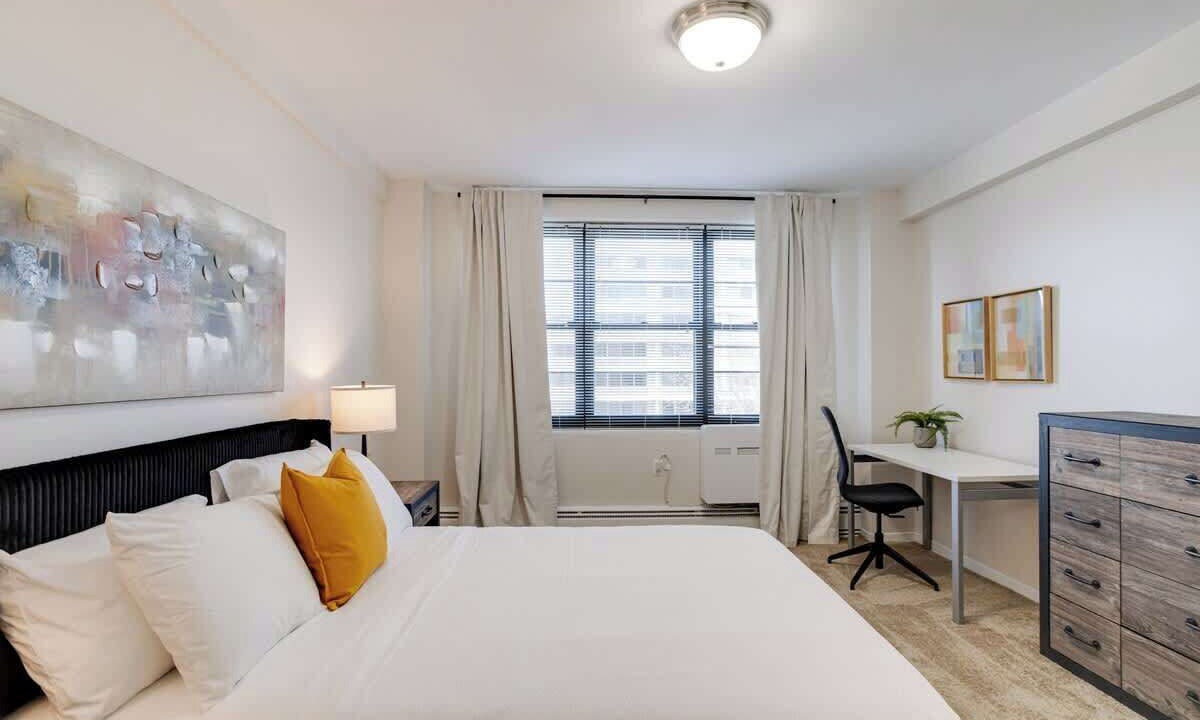 Photo of Bedroom in Downtown Baltimore