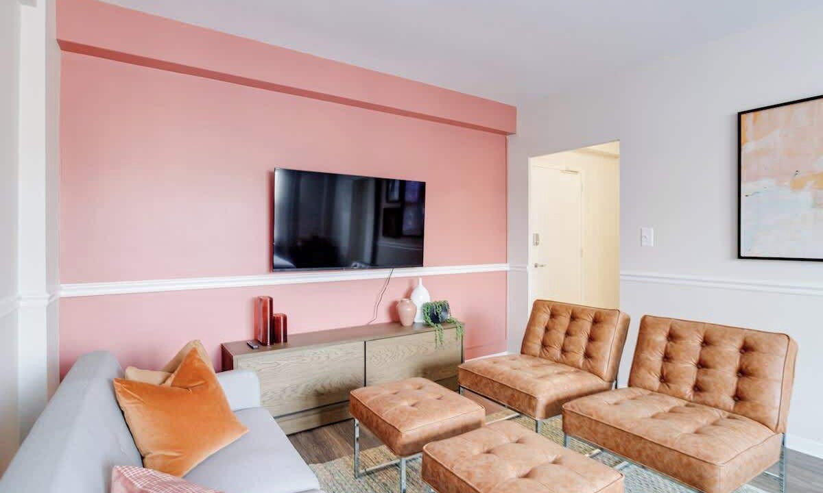 Photo of Livingroom in Downtown Baltimore