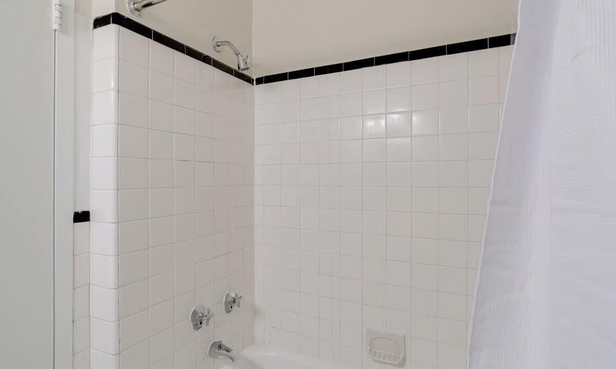 Photo of Bathroom in Downtown Baltimore
