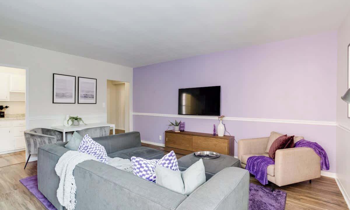 Photo of Livingroom in Downtown Baltimore