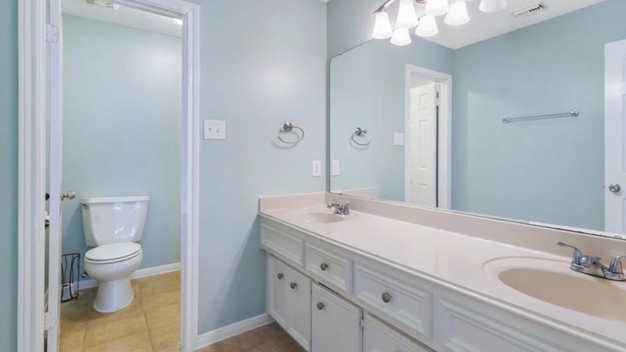 Photo of Bathroom in Atascocita