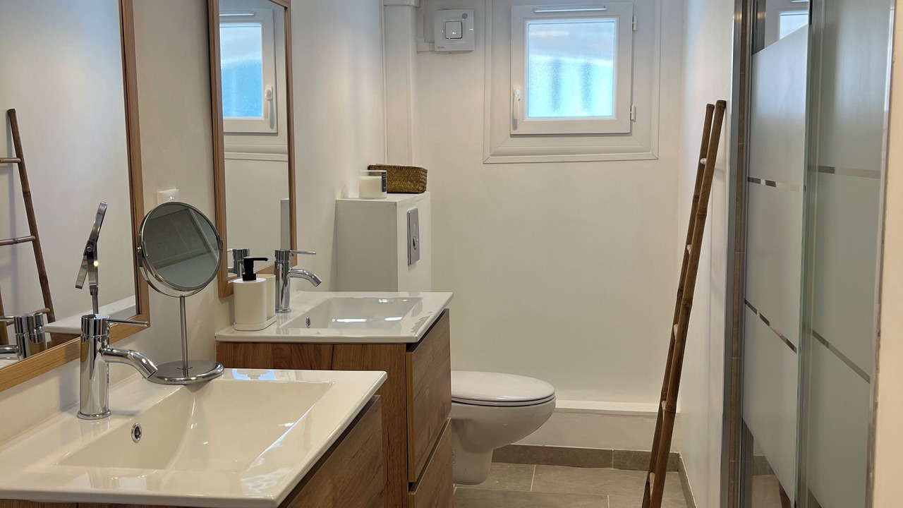 Photo of Bathroom in Lit-et-Mixe