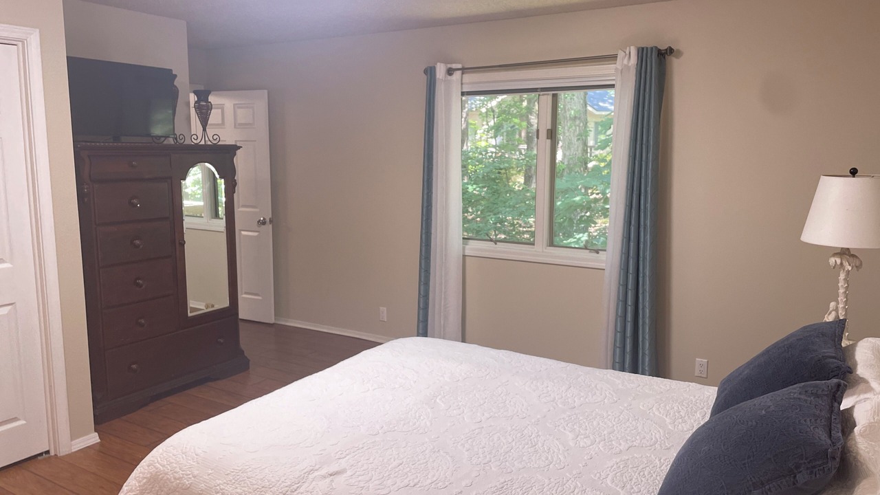 Photo of Bedroom in Hot Springs Village