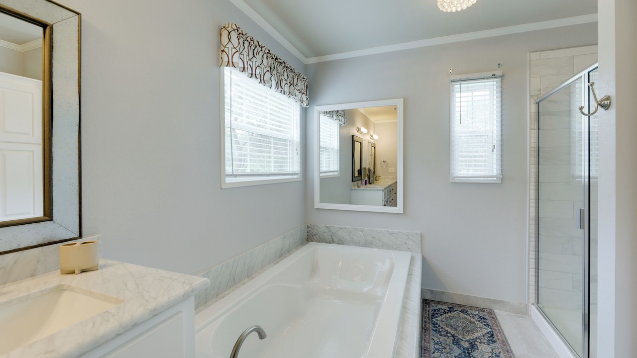 Photo of Bathroom in Sublime