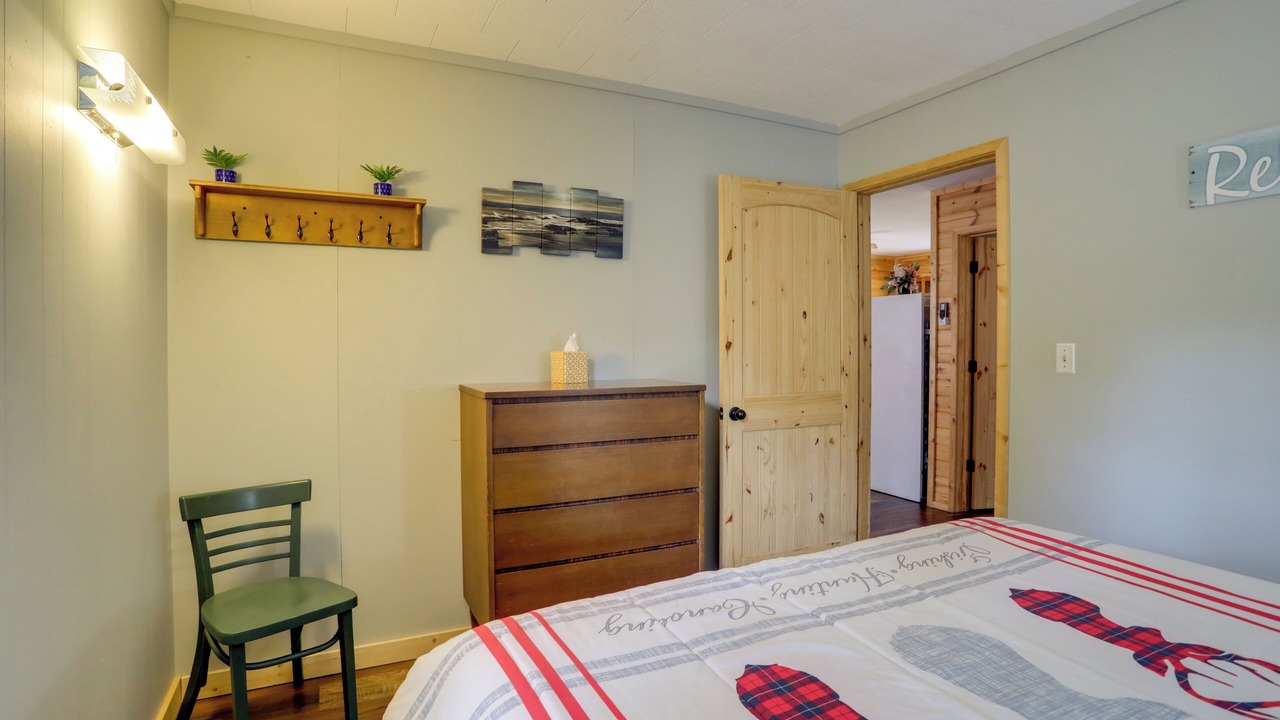 Photo of Bedroom in Greers Ferry