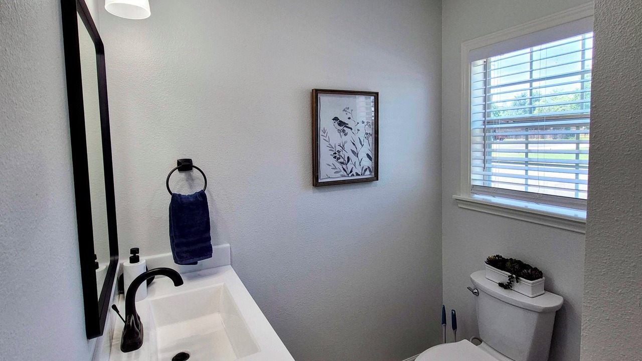Photo of Bathroom in Junction
