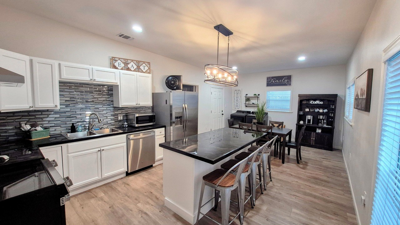 Photo of Kitchen in Junction