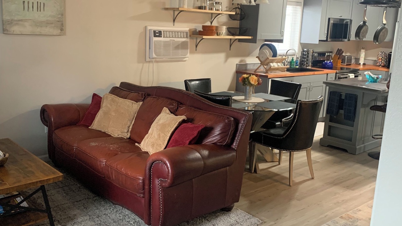 Photo of Livingroom in Cheyenne