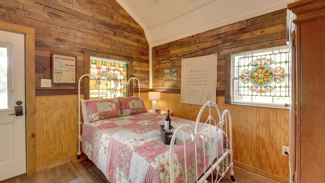 Photo of Bedroom in Sublime