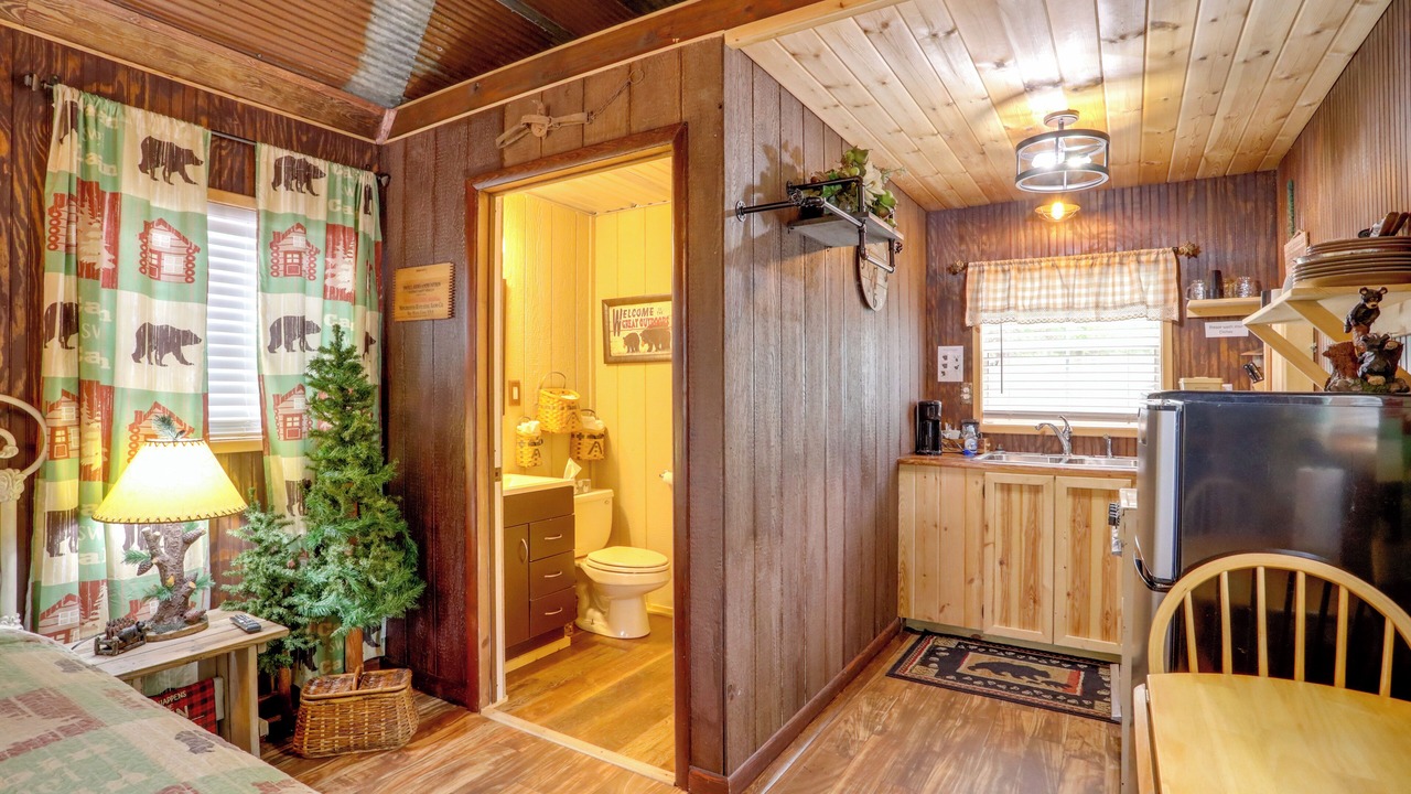 Photo of Bedroom in Greers Ferry