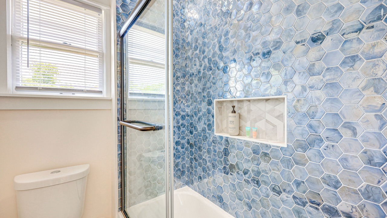 Photo of Bathroom in Arsenal
