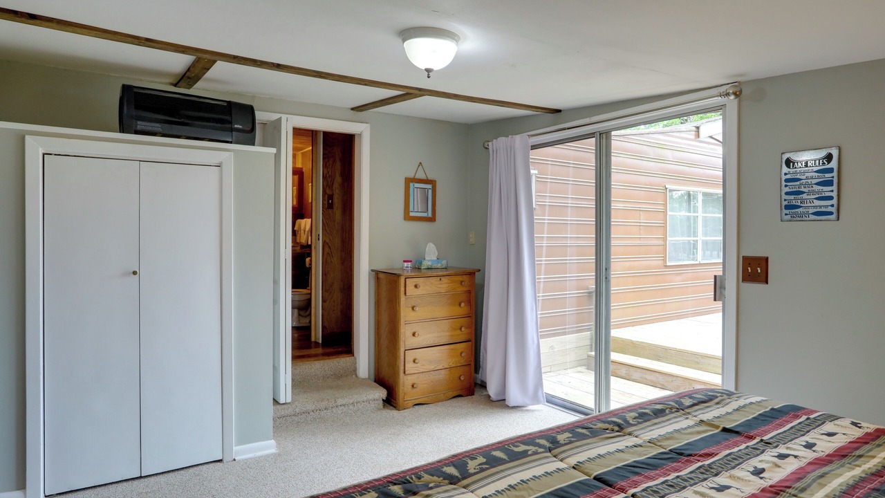 Photo of Bedroom in Greers Ferry