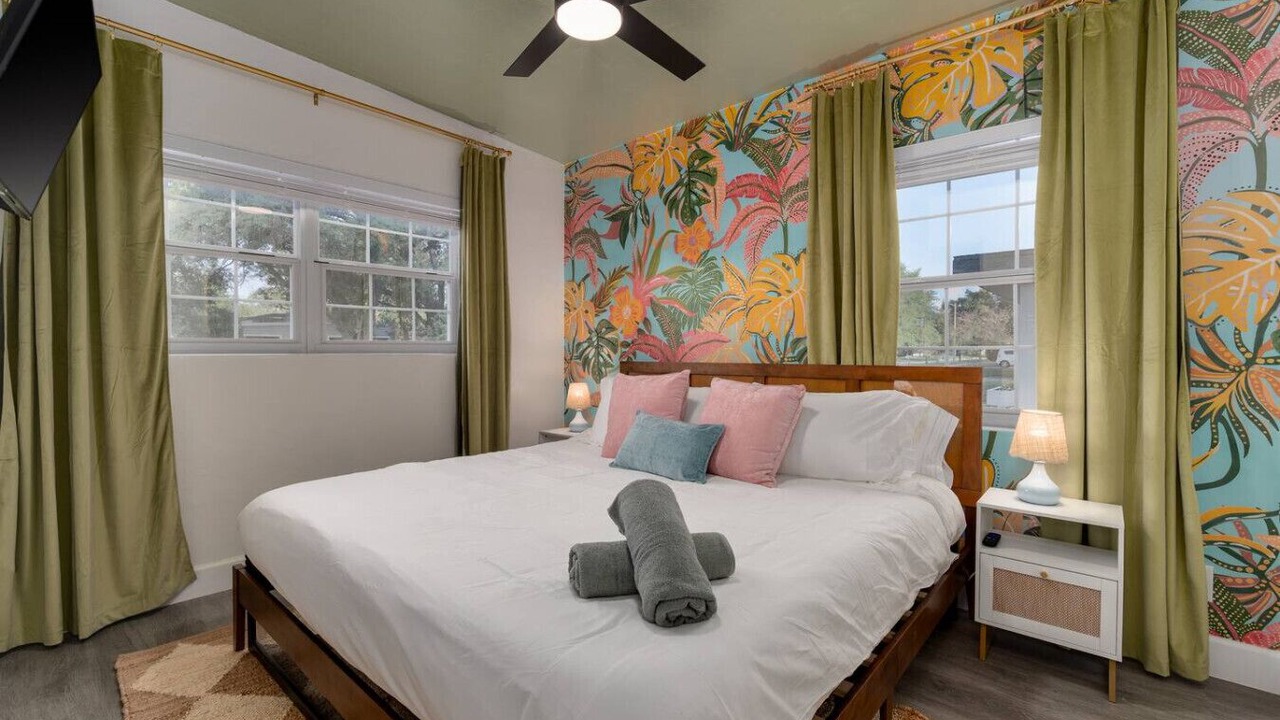 Photo of Bedroom in Northeast Orlando