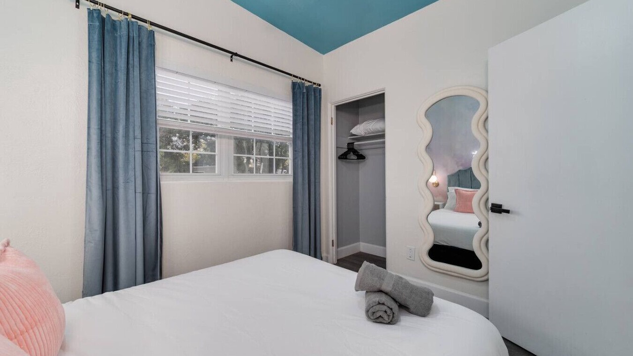 Photo of Bedroom in Northeast Orlando