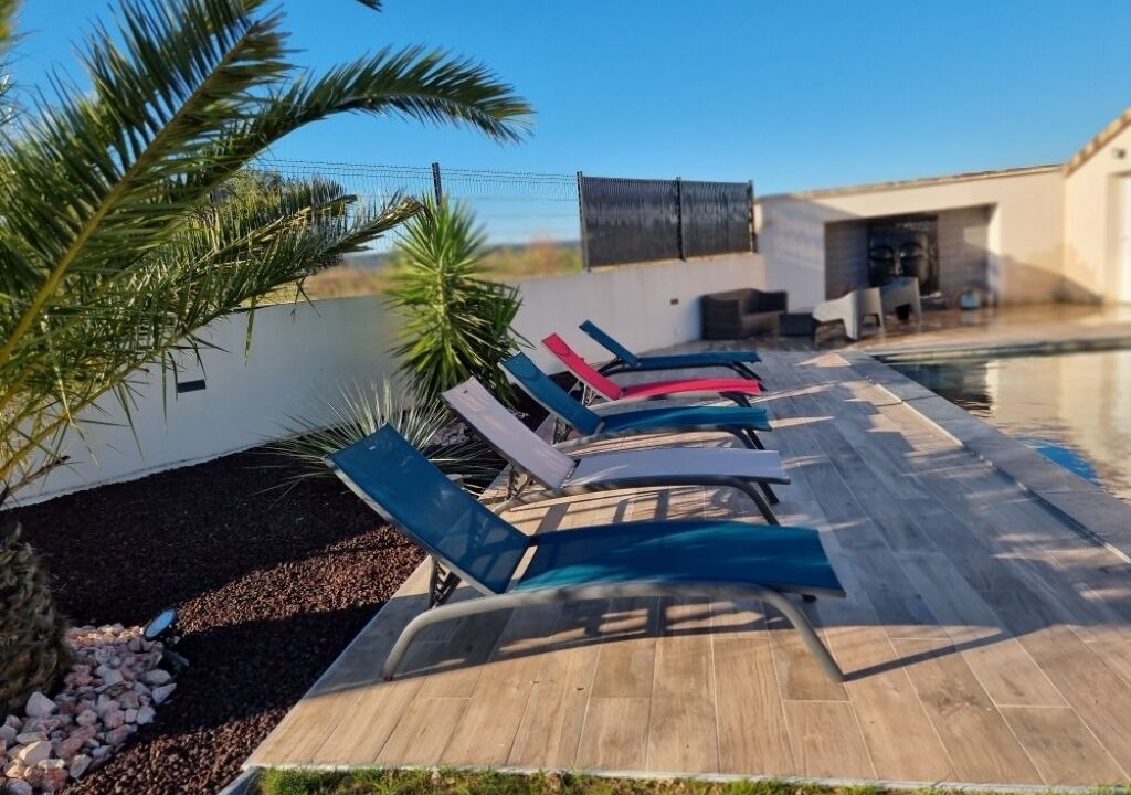 Photo of Patio Balcony in Saint-Julien-de-Peyrolas