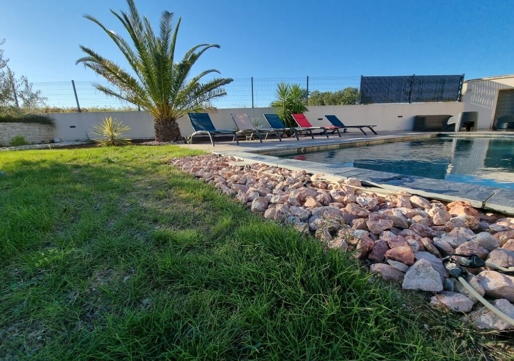 Photo of Outdoor in Saint-Julien-de-Peyrolas