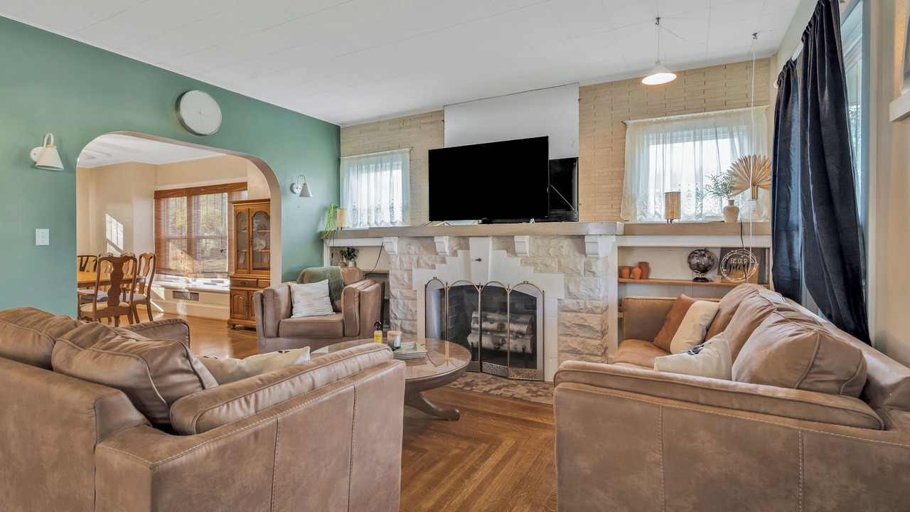 Photo of Livingroom in Webb City