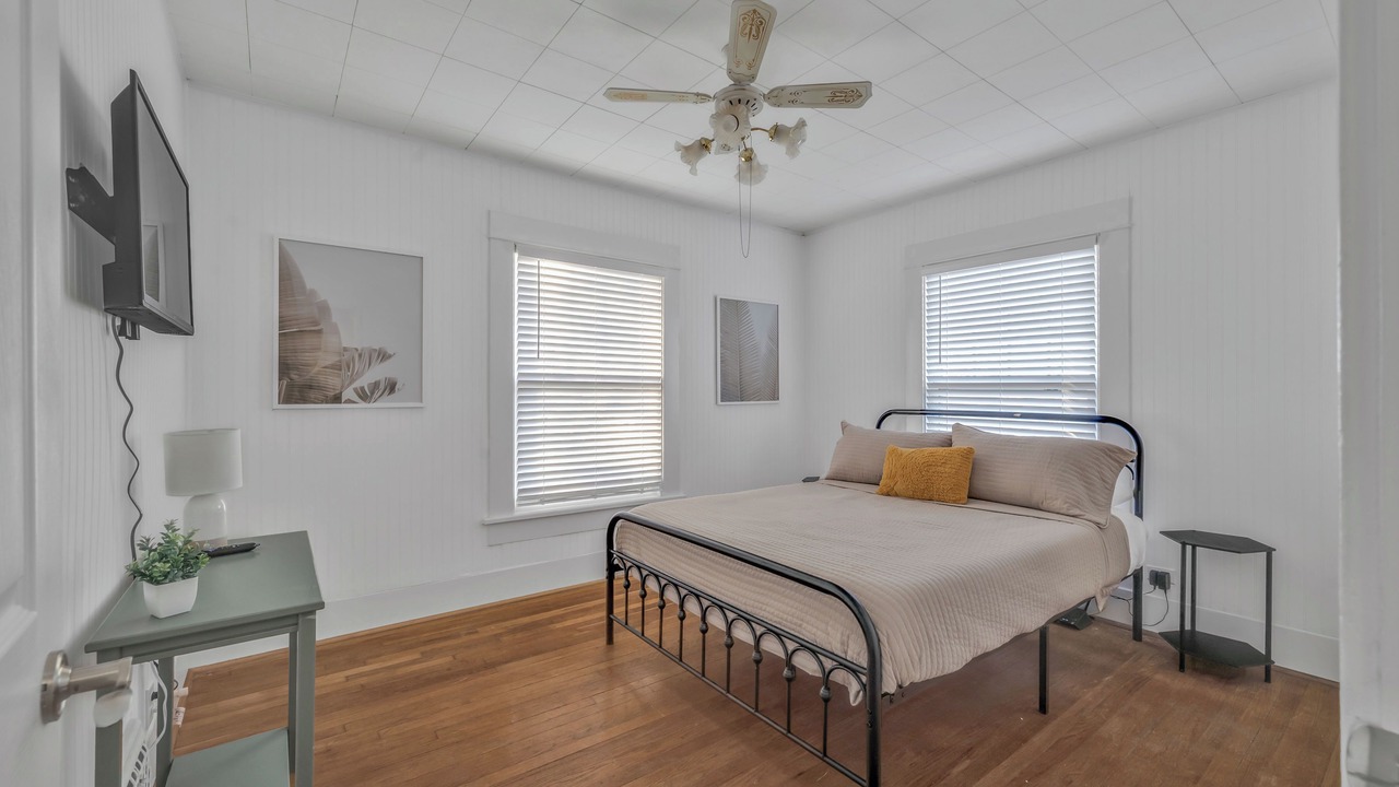 Photo of Bedroom in Webb City