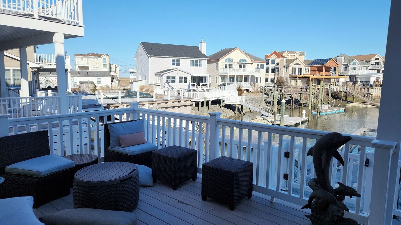 Photo of Patio Balcony in Cape May Court House