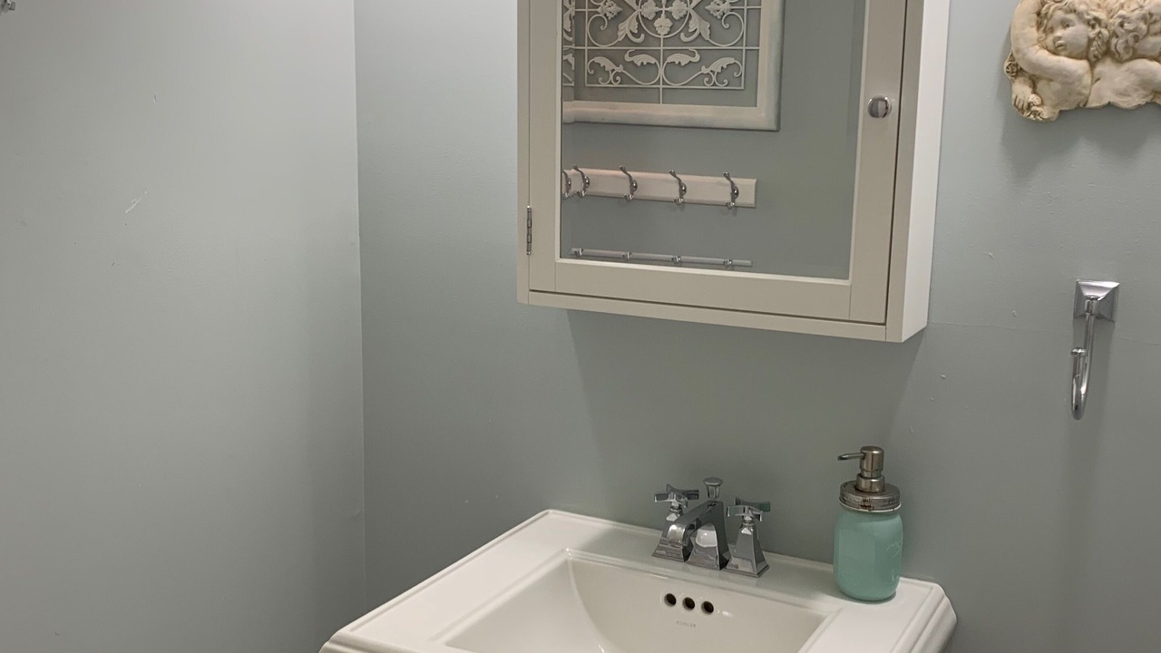 Photo of Bathroom in Speculator