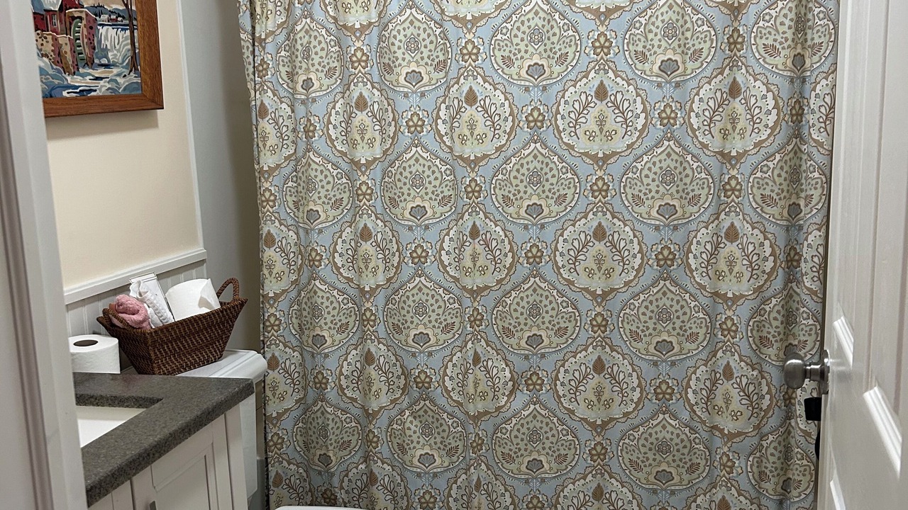 Photo of Bathroom in Speculator