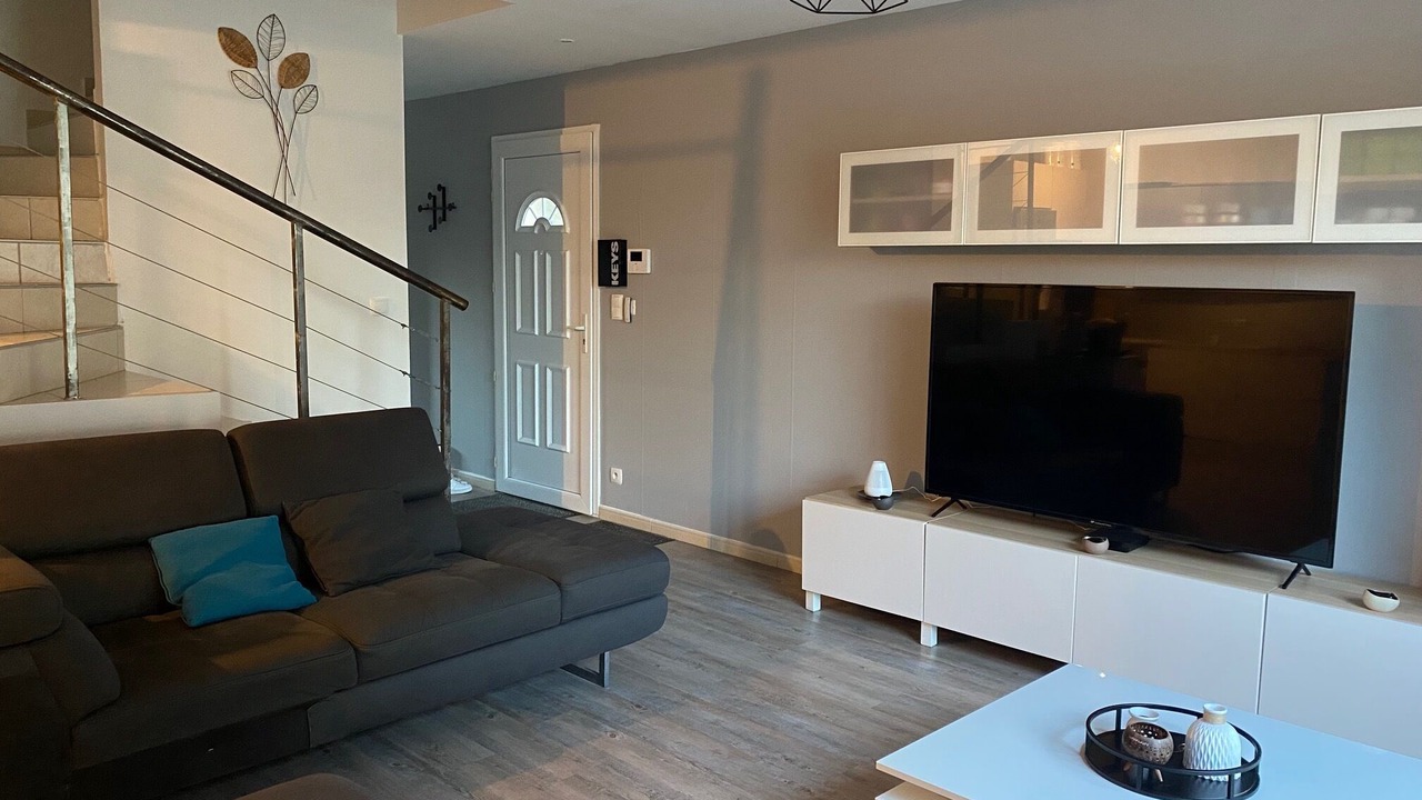 Photo of Livingroom in Cournonsec