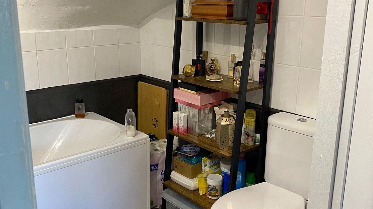Photo of Bathroom in Cournonsec
