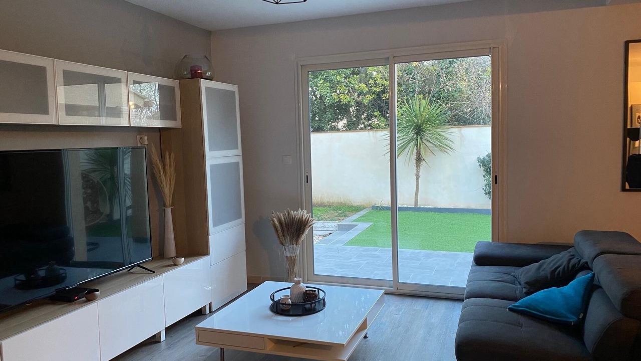 Photo of Livingroom in Cournonsec