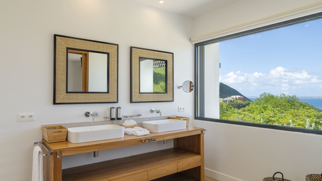 Photo of Bathroom in Anse Marcel