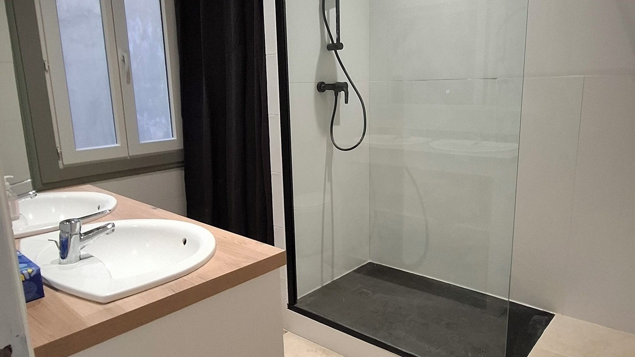Photo of Bathroom in Montpellier City-Centre