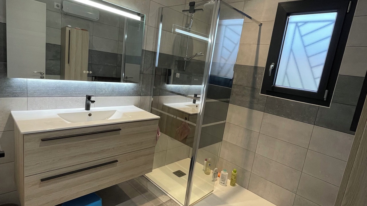 Photo of Bathroom in Villemolaque