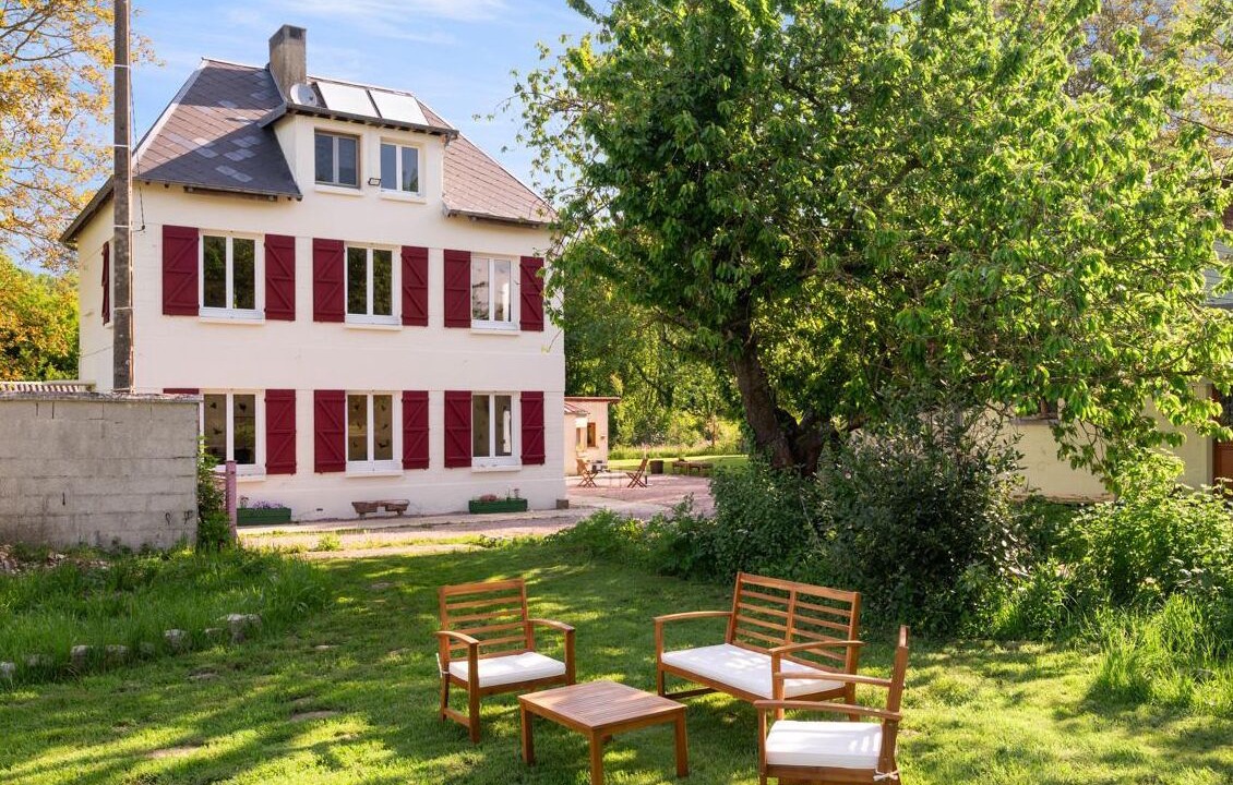 Photo of Outdoor in Fry