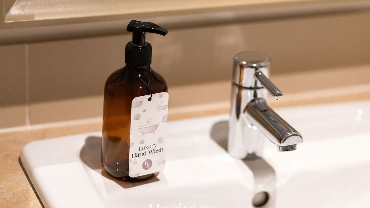 Photo of Bathroom in Aboyne