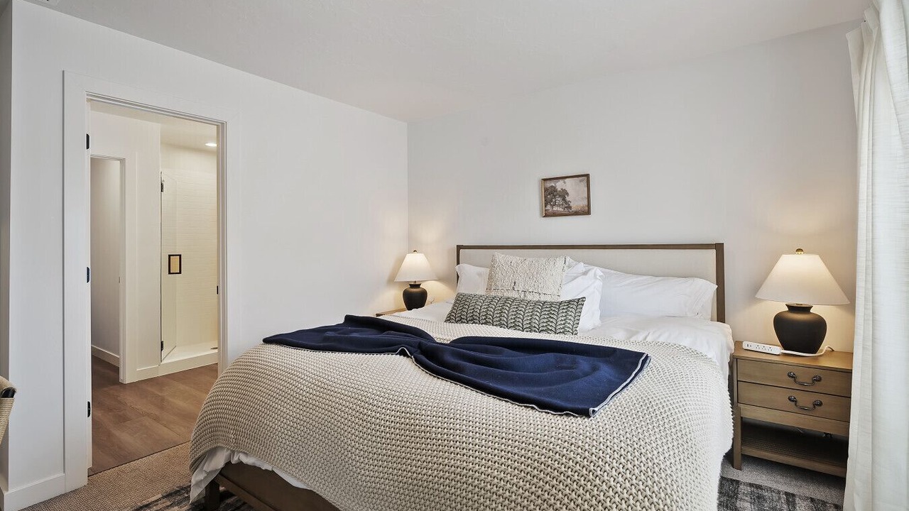 Photo of Bedroom in Mountain Green