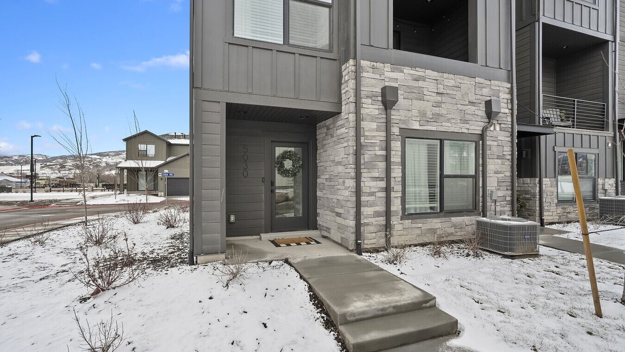 Photo of Outdoor in Mountain Green