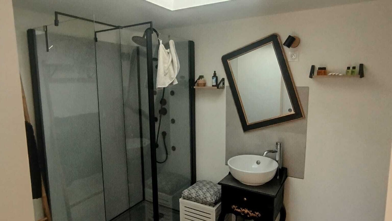 Photo of Bathroom in Oize