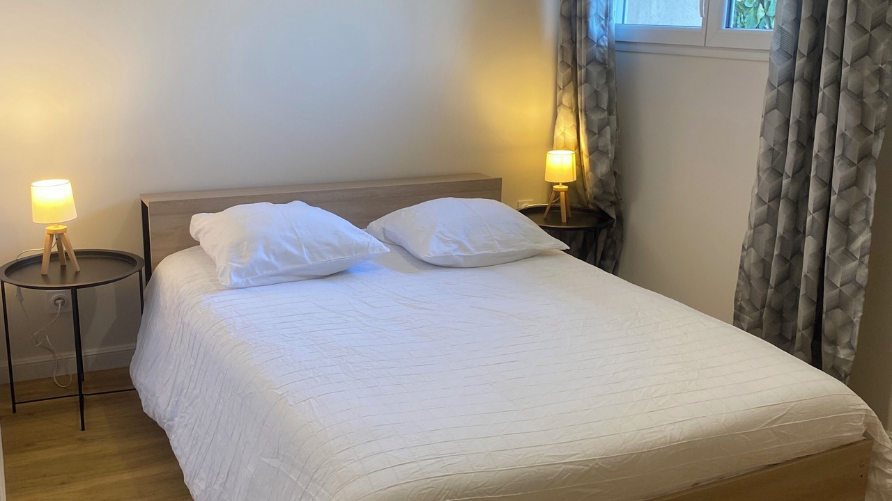 Photo of Bedroom in Montluel