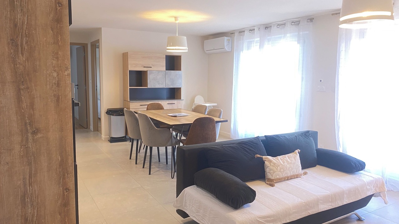 Photo of Livingroom in Montluel