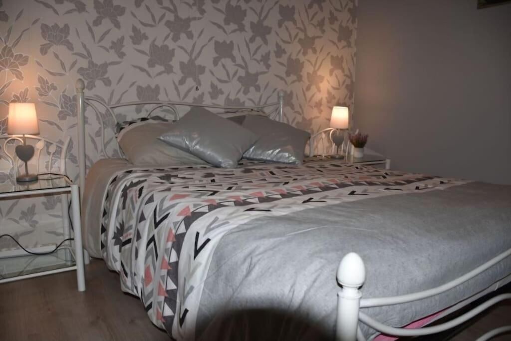 Photo of Bedroom in Pleudihen-sur-Rance