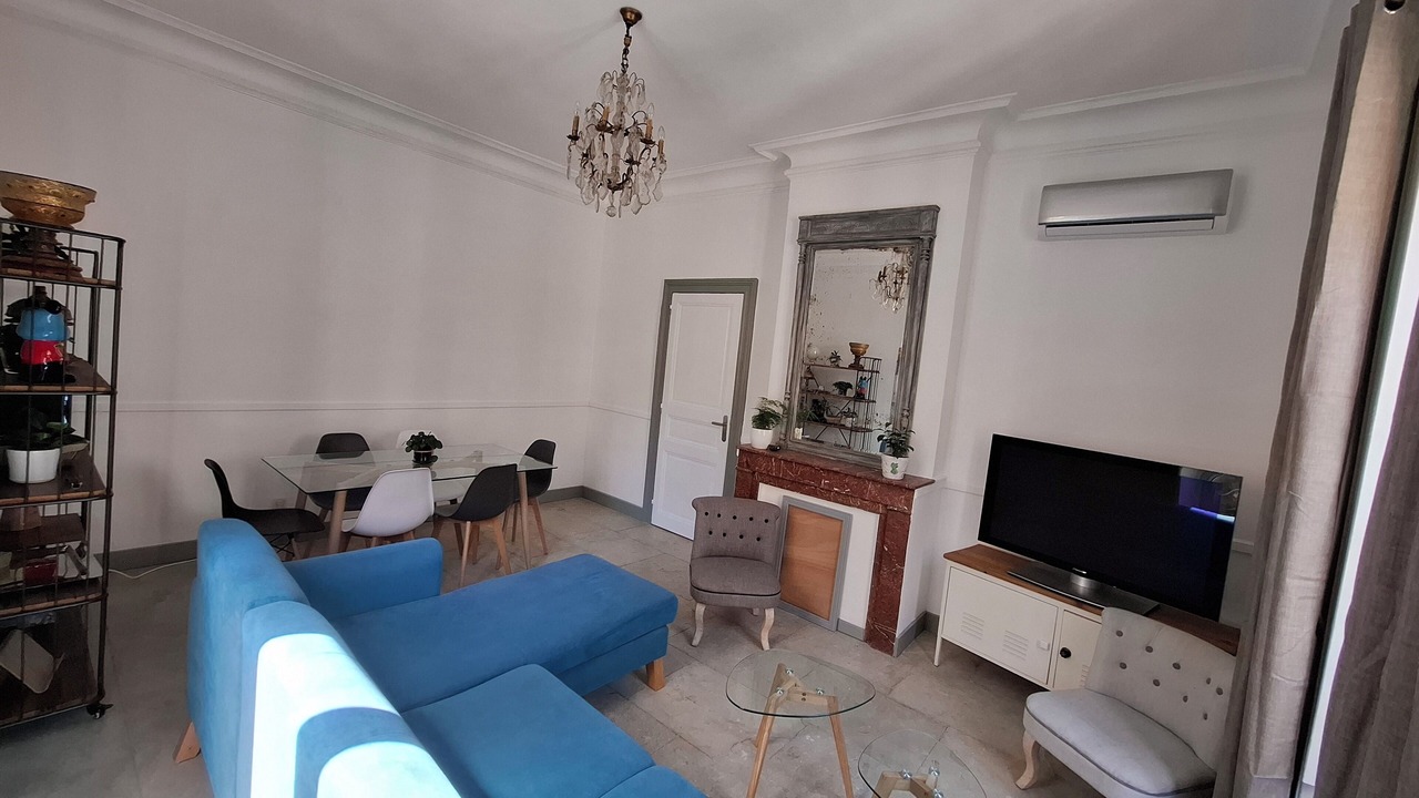 Photo of Livingroom in Gares