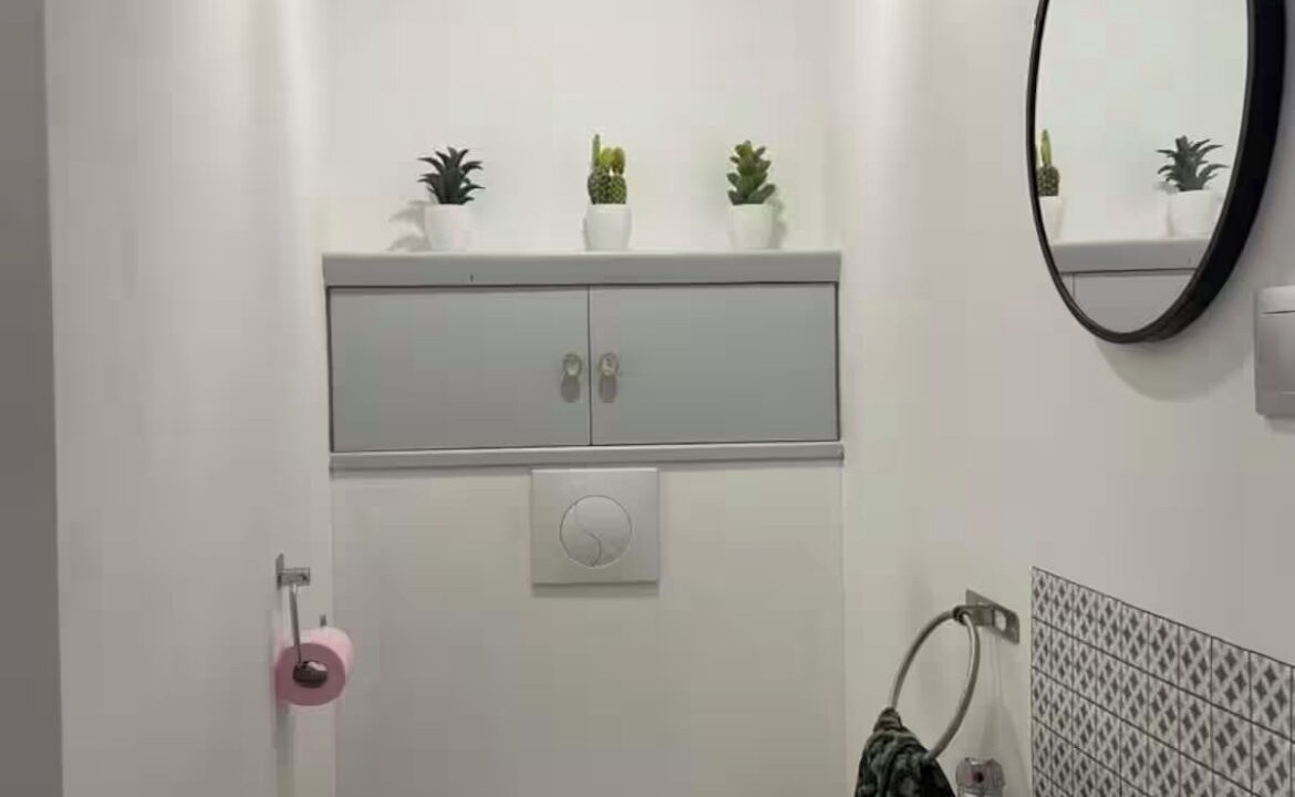 Photo of Bathroom in Glacis-Victoire