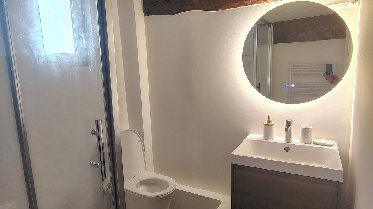 Photo of Bathroom in Amfreville-sous-les-Monts