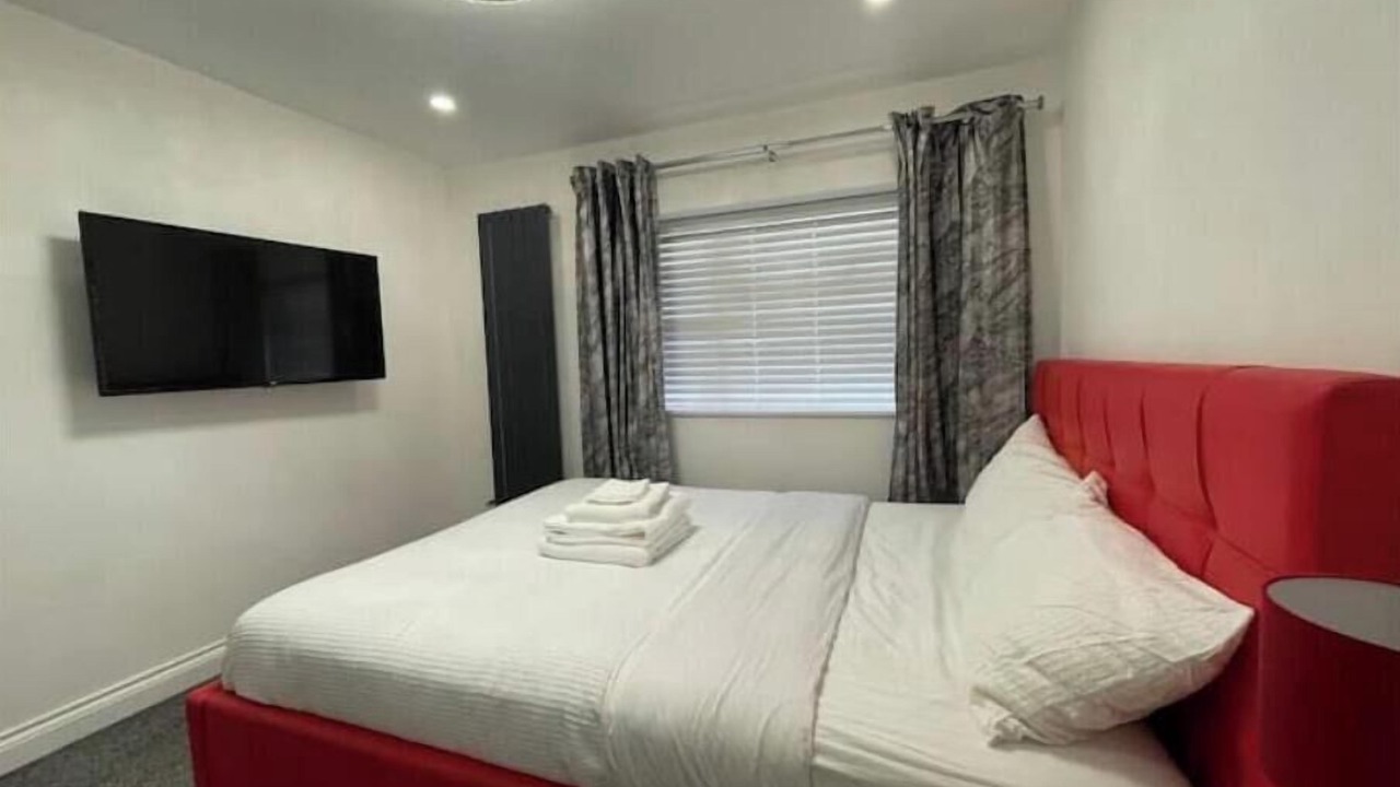 Photo of Bedroom in Basildon